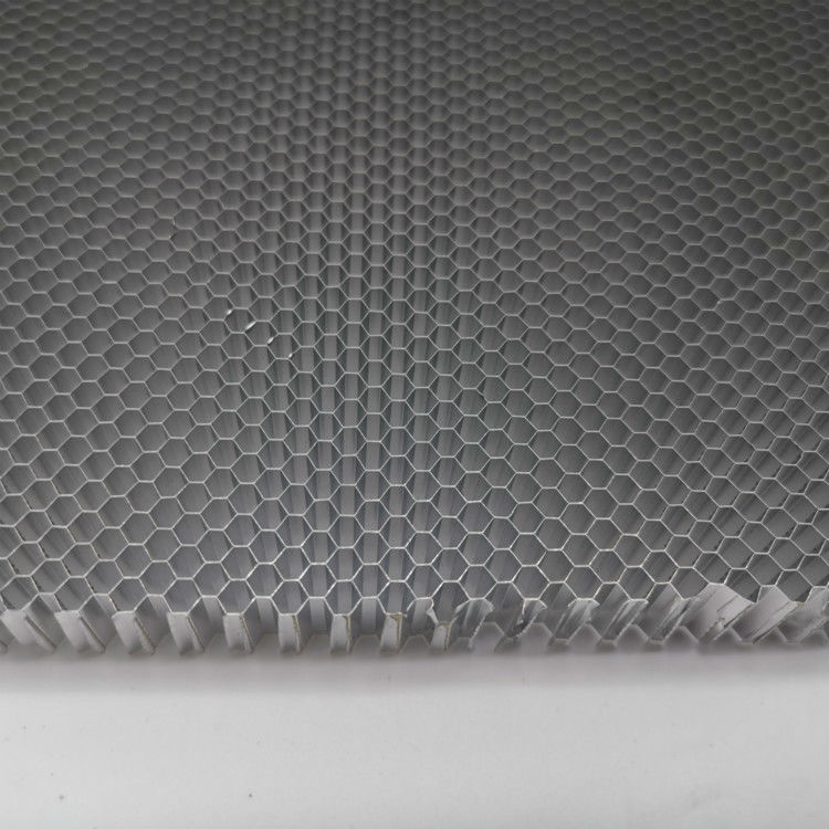 0,08mm Tebal Aluminium Honeycomb Core Untuk Pintu Dan Pengarsipan Kabinet