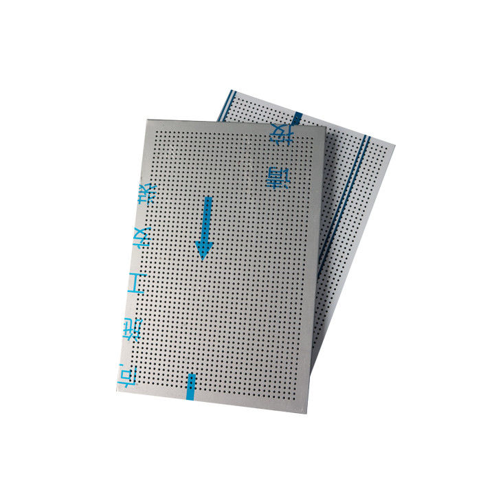 Dinding Cladding Panel Komposit Aluminium Berlubang Honeycomb Core Kekuatan Tinggi